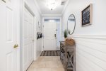 Sunset Island 4 Fountain Drive East, Unit 3D Hallway
